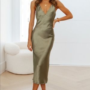 Green midi dress BNWT